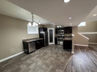 11245 B 76th Ave UNIT A, Grande Prairie, AB T8W0G4