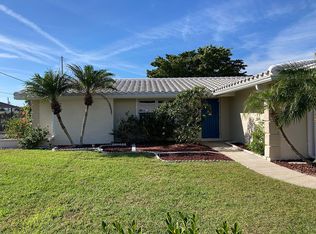 3716 Royal Palm Dr, Bradenton, FL 34210