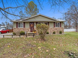 214 Murphy St, Linden, MI 48451