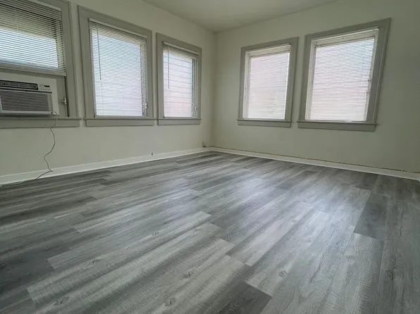 1011 Apartments, 1011 SW 5th St, Miami, FL 33130