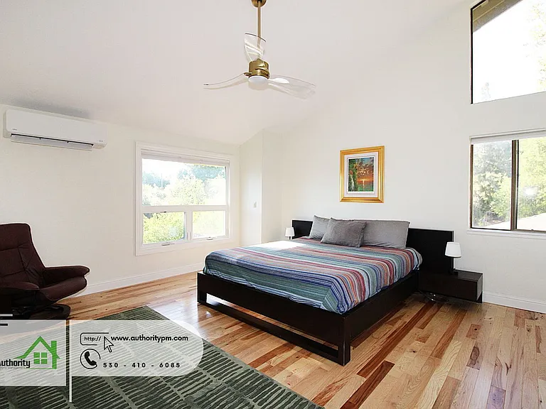 3350 Mountain Oak Dr — Photo 37