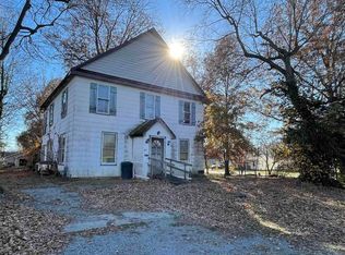 603 E Carter St, Marion, IL 62959