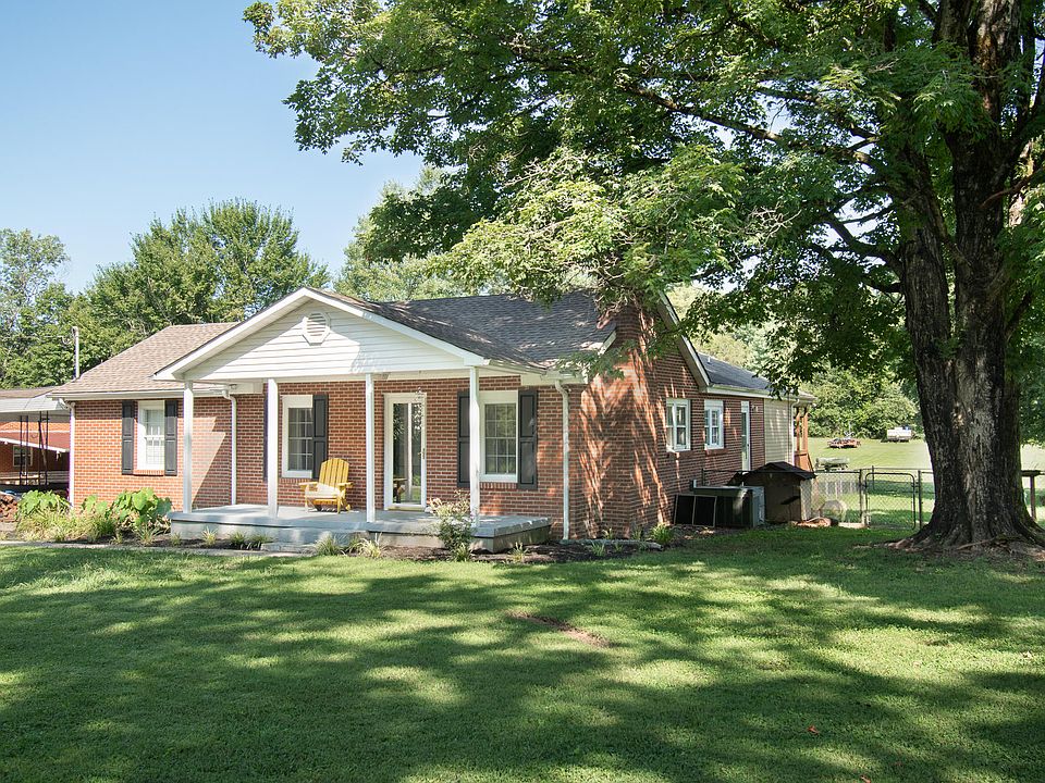 1st image of 117 Memorial Dr