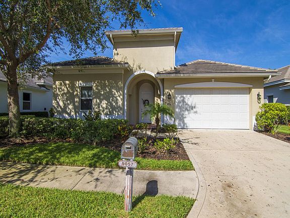 5th image of 9057 Englewood Ct