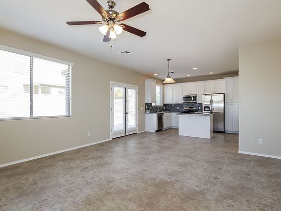 5th image of 17426 W Holland Ln