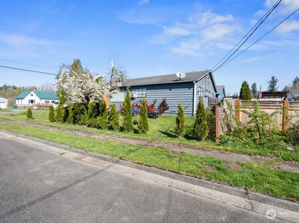 402 1st Street, Sultan, WA 98294