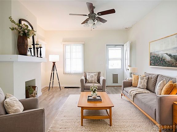 4th image of 3045 Mesmer Ave