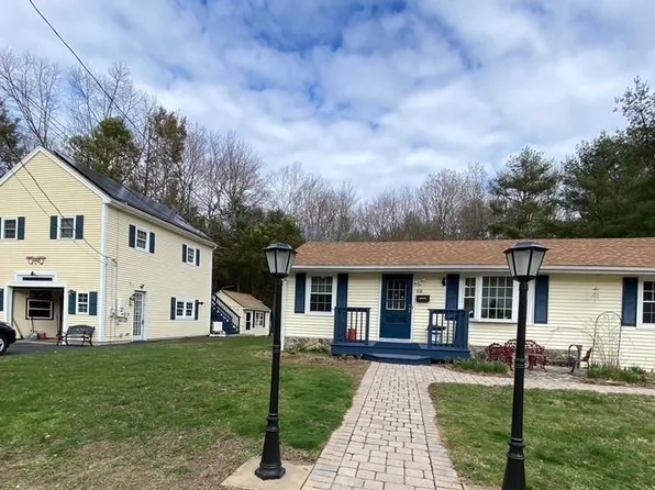 12 Park Ln, Leicester, MA 01524