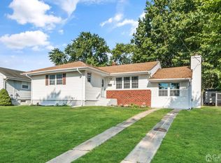 36 Mercer Rd, Old Bridge, NJ 08857