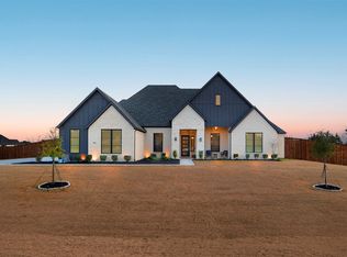 4014 Nola Dr, Midlothian, TX 76065