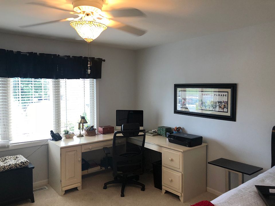 15976 97th Ct, Dyer, IN 46311 | Zillow