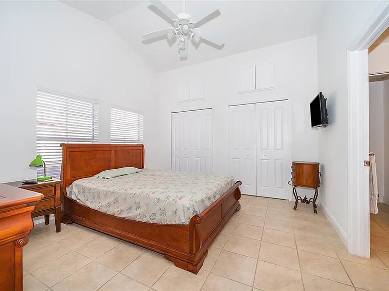 1007 David Walker Dr #B-2 — Photo 11