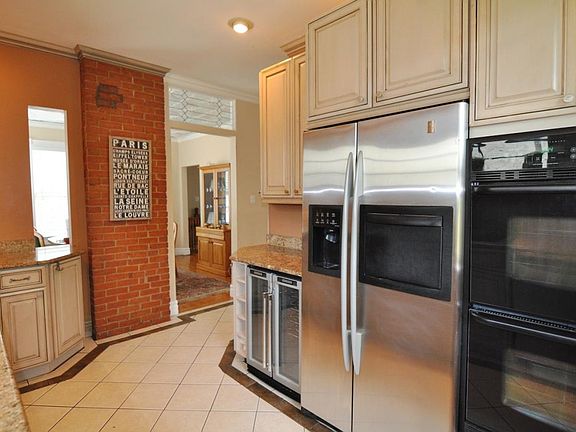 Double oven and gas range