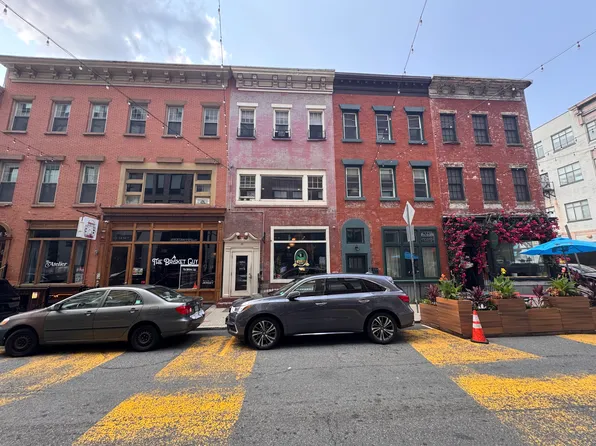 45 Halsey St, Newark, NJ 07102