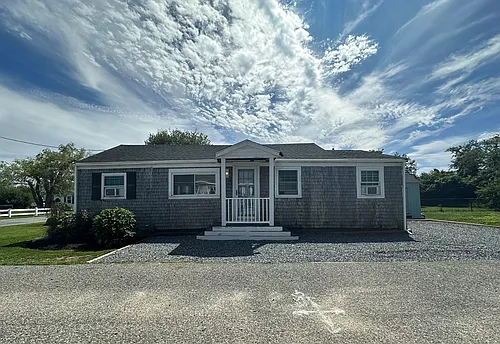 30 Roosevelt Rd #1 Photo 1