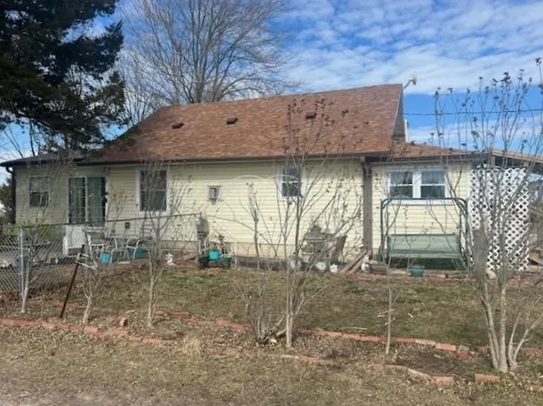 1830 Ness Rd, Parsons, KS 67357