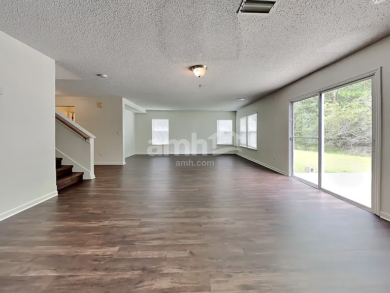 9645 Morgan Creek Ct — Photo 4