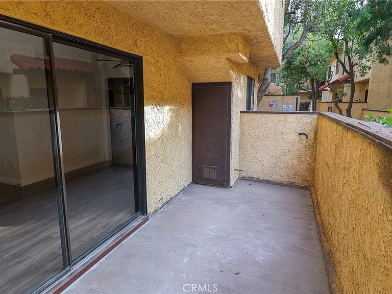 13540 Hubbard St — Photo 6