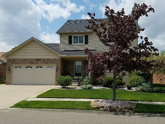2nd image of 46907 Morningside Dr #25