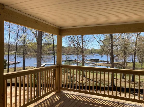 137-101 Gaston Pointe Dr, Littleton, NC 27850