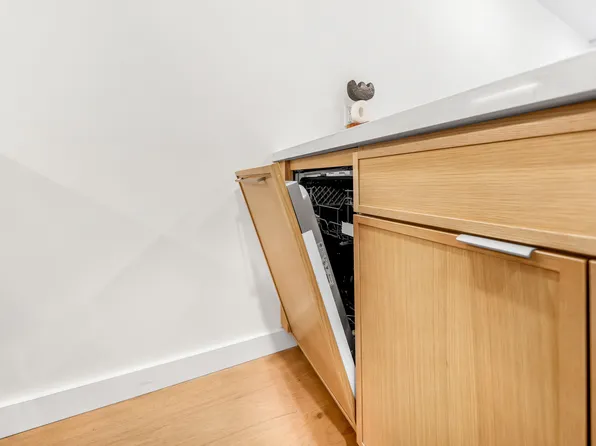 30-24 32nd Street image 4 of 16