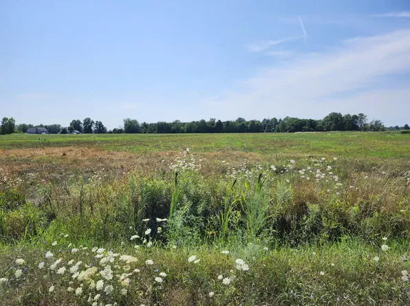 5425 88th Ave, Zeeland, MI 49464