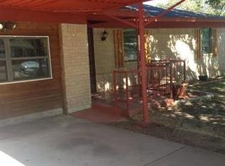 718 E Main St, Pilot Point, TX 76258