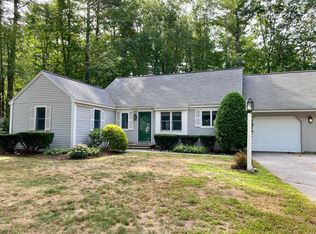 11 Oakwood Ln #11, Kennebunk, ME 04043