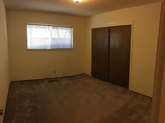 5th image of 10480 N Foothill Blvd APT A