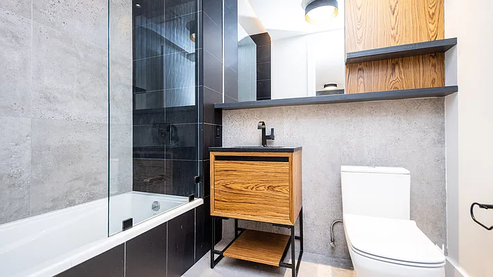 Rented by Nooklyn NYC LLC | media 10