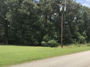 3 Evins Mill Rd, Smithville, TN 37166