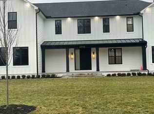 5916 Blandford Rd, Bloomfield Hills, MI 48302