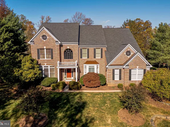 24044 Windy Hollow Ct, Aldie, VA 20105