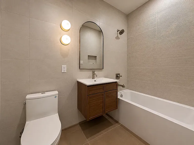 415 Himrod St #3C — Photo 6
