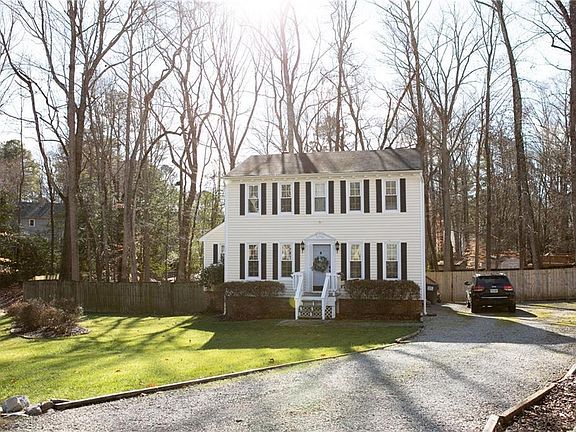 2nd image of 1508 King Charles Ct