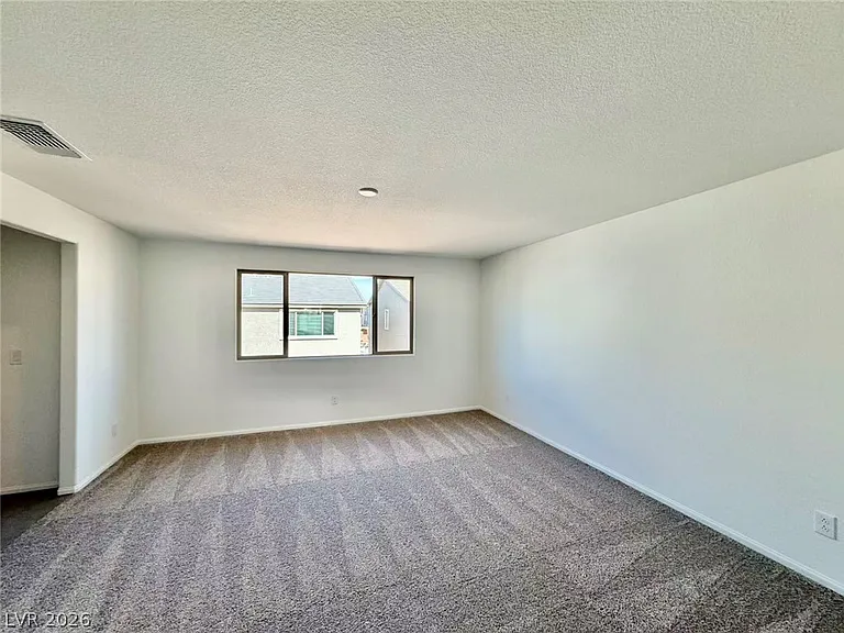 5956 Miller Ln — Photo 11