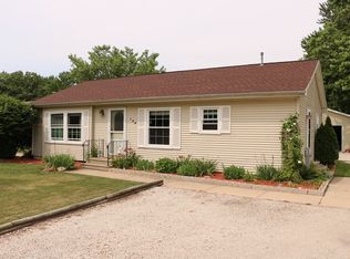 124 S Division St, Braidwood, IL 60408