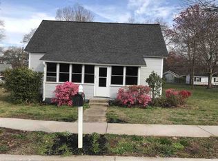 13 B St, Inman, SC 29349