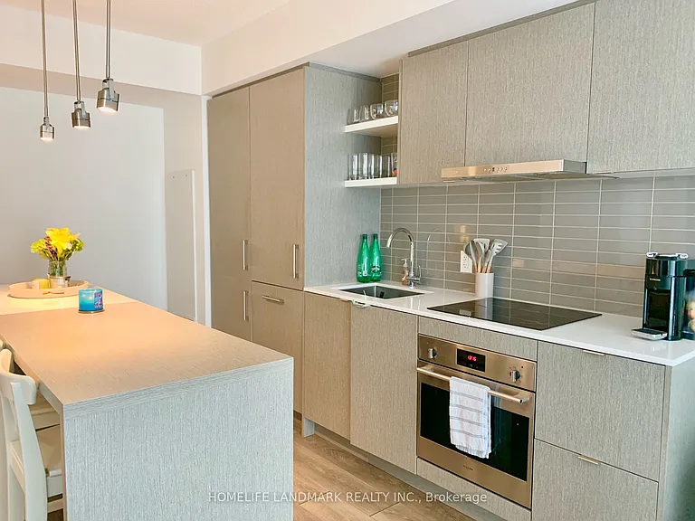 88 Harbour St #1201 — Photo 8