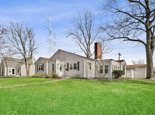 2250 Oakdale St, Highland, IN 46322