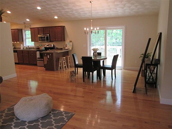 5th image of 6 Whisper Ct