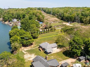 1408 Hart Rd, Charlotte, NC 28214