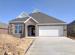4303 SW Eggersway Pl, Bentonville, AR 72712