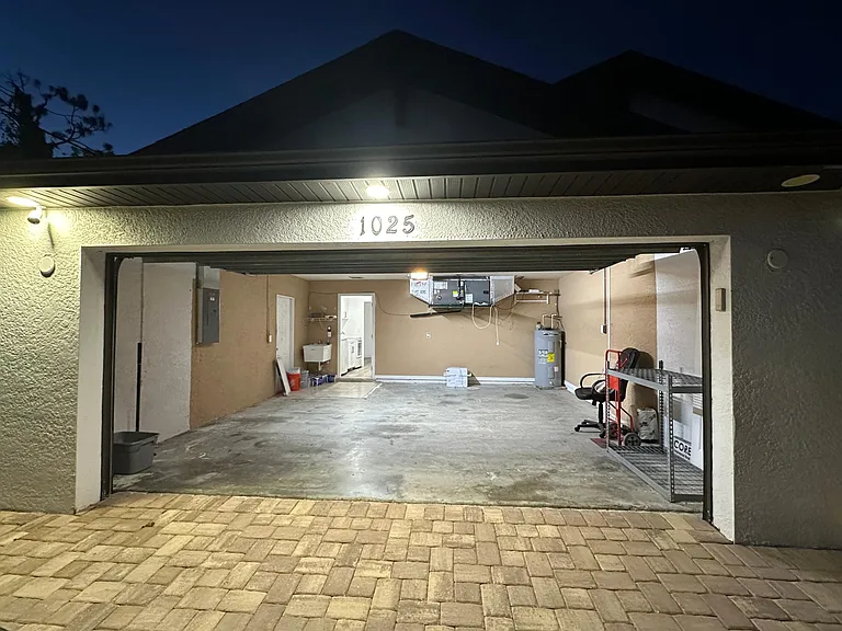 1025 NE 32nd Ln — Photo 25