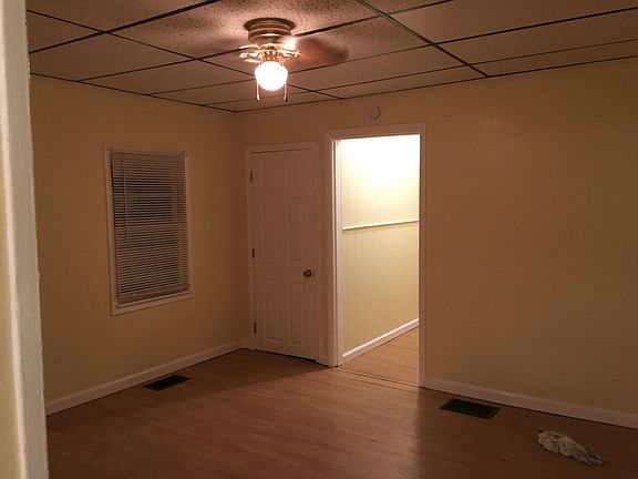 3rd image of 4463 Gannett St