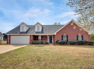 35 Stewart Hollow Ln, Covington, GA 30016
