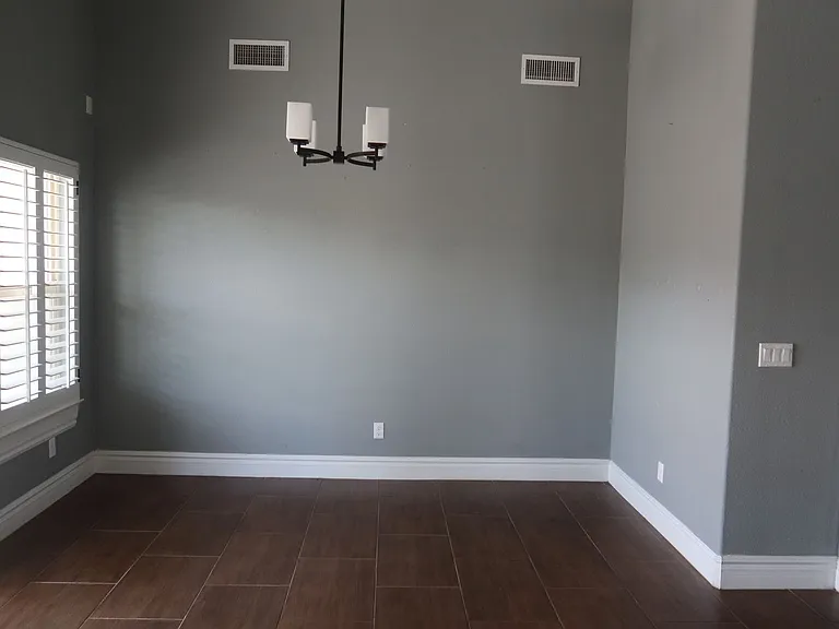 14804 Sunny Land Ave — Photo 12
