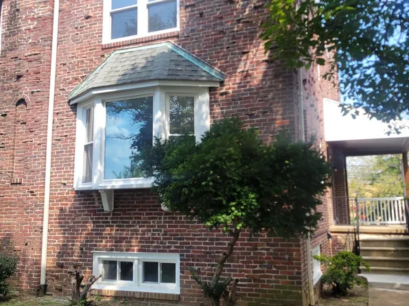 705 W 37th St, Wilmington, DE 19802