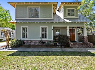 510 Forest Hill Dr, Ocean Springs, MS 39564