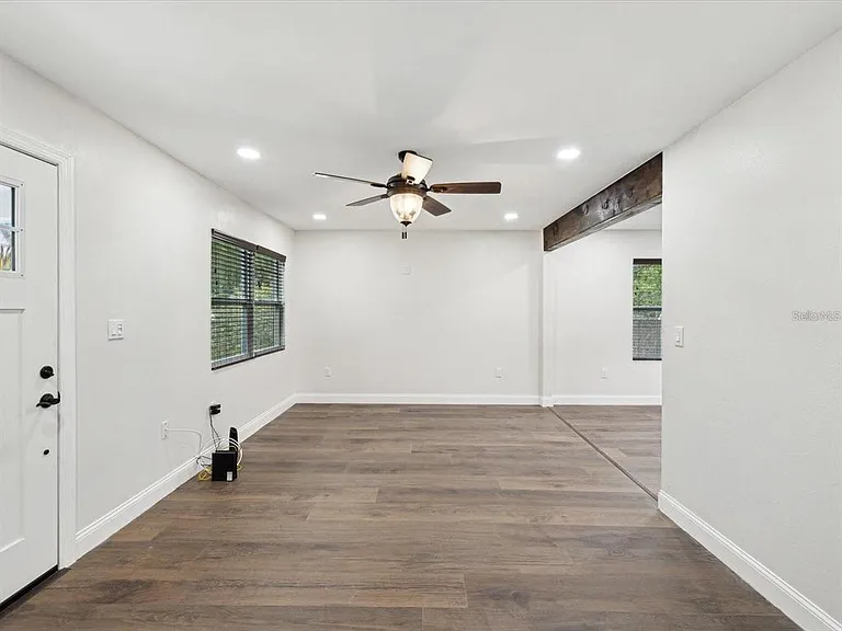 1008 E Norfolk St — Photo 9